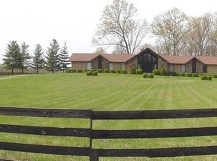 5350 Ashland City Rd, Clarksville, TN 37043