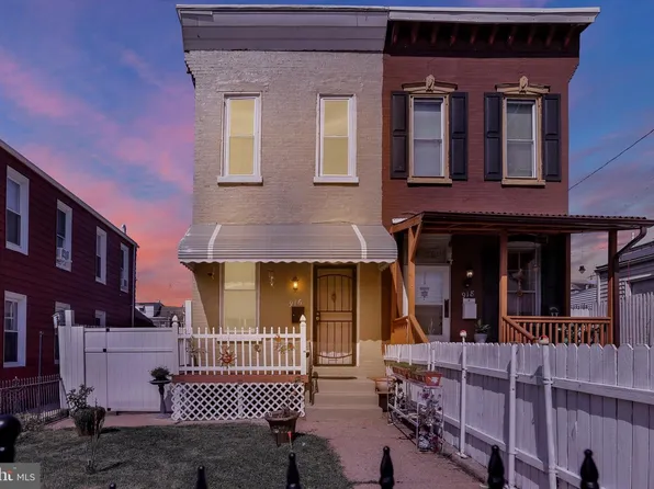 916 N 6th St, Reading, PA 19601