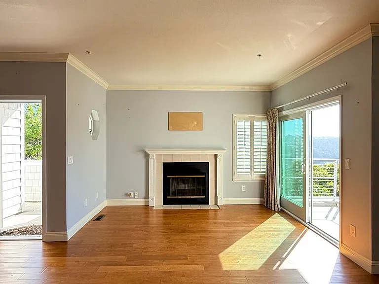 691 Pointe Pacific Dr #2 — Photo 3