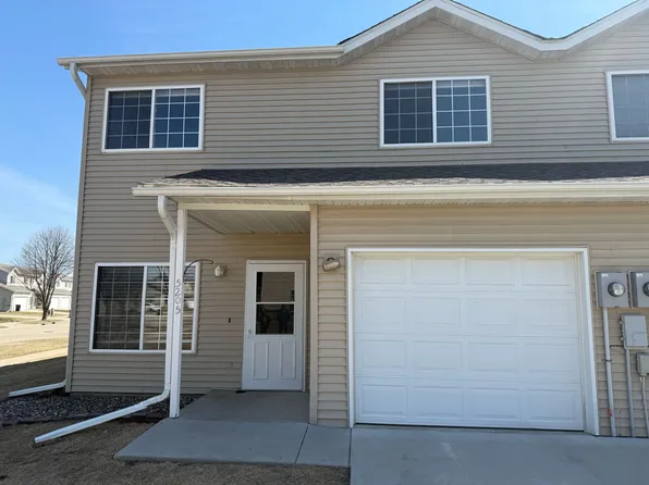 5205 Supalla Ct NW, Rochester, MN 55901