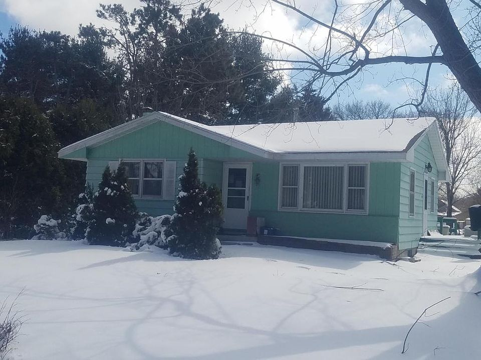 1st image of 249 W 20th St