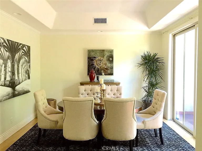 2753 Piedmont #9 — Photo 8