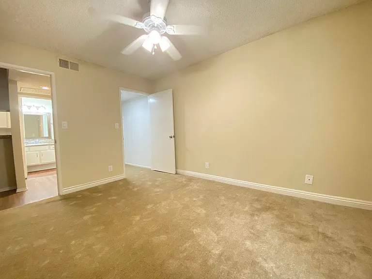 Northridge Place Apartments — Photo 58