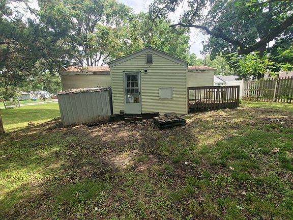 3rd image of 602 3rd Ave