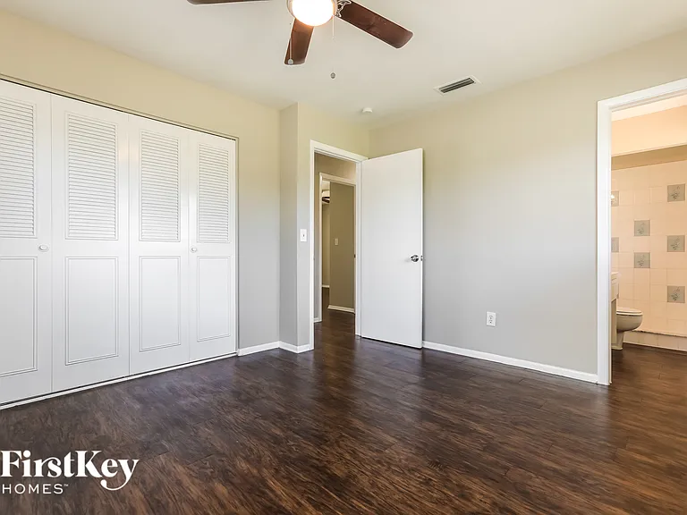 19061 Cochran Blvd — Photo 10