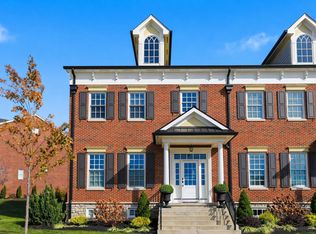 1071 Walburg Ave, Villa Hills, KY 41017
