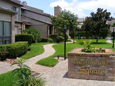 13335 Parkway Blvd, Sugar Land, TX, 77478