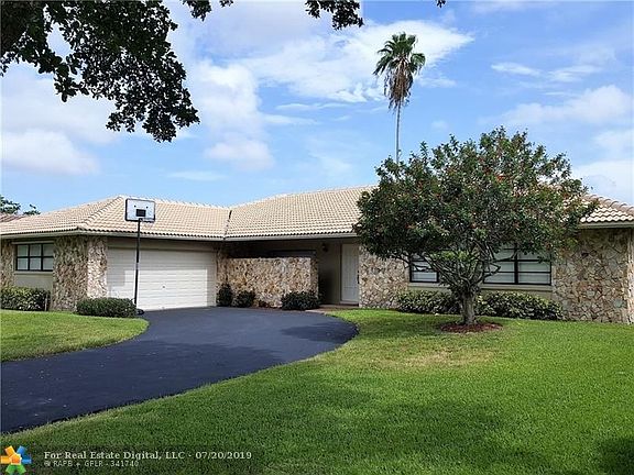 2nd image of 9779 NW 1st Pl