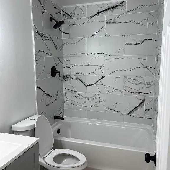 713 N Coffee Rd — Photo 11