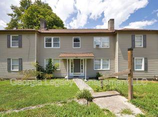 44 Andrews Ct UNIT 103, Toccoa, GA 30577