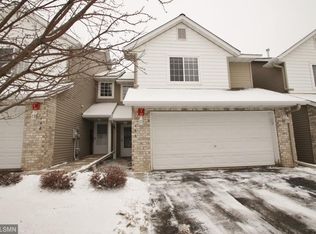 488 Pleasant Ct, Chaska, MN 55318