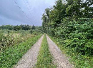 10915 N Shore Rd, Hillsboro, OH 45133