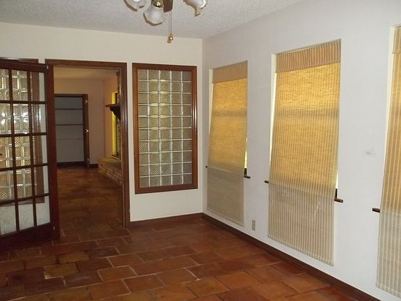 2nd image of 1444 Wendy Ct