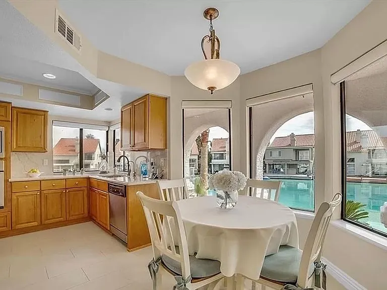 3000 Waterside Cir — Photo 9