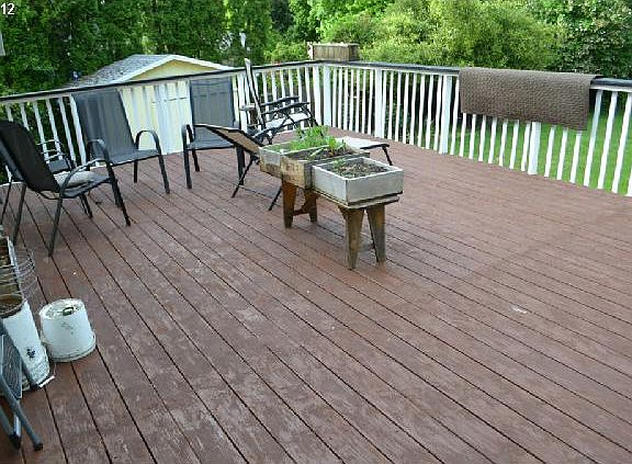 Newly refinished Deck