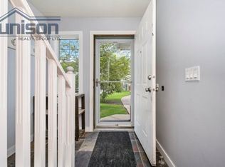123 Country Hills Vlg NW, Calgary, AB T3K4S8