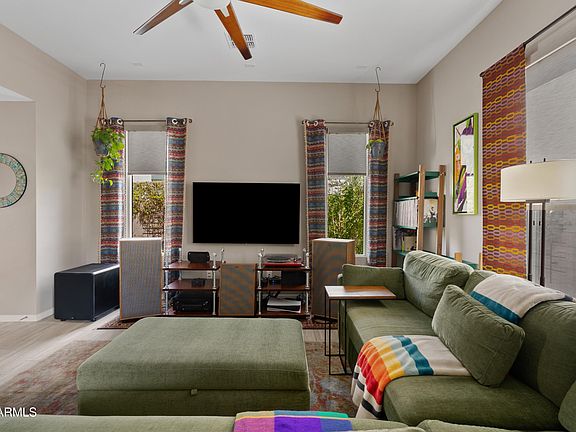 3rd image of 901 S SMITH Road #1035