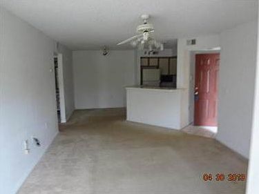 1st image of 565 Vista Isles Dr APT 2015