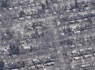 32 Loretta St, Springfield, MA 01118