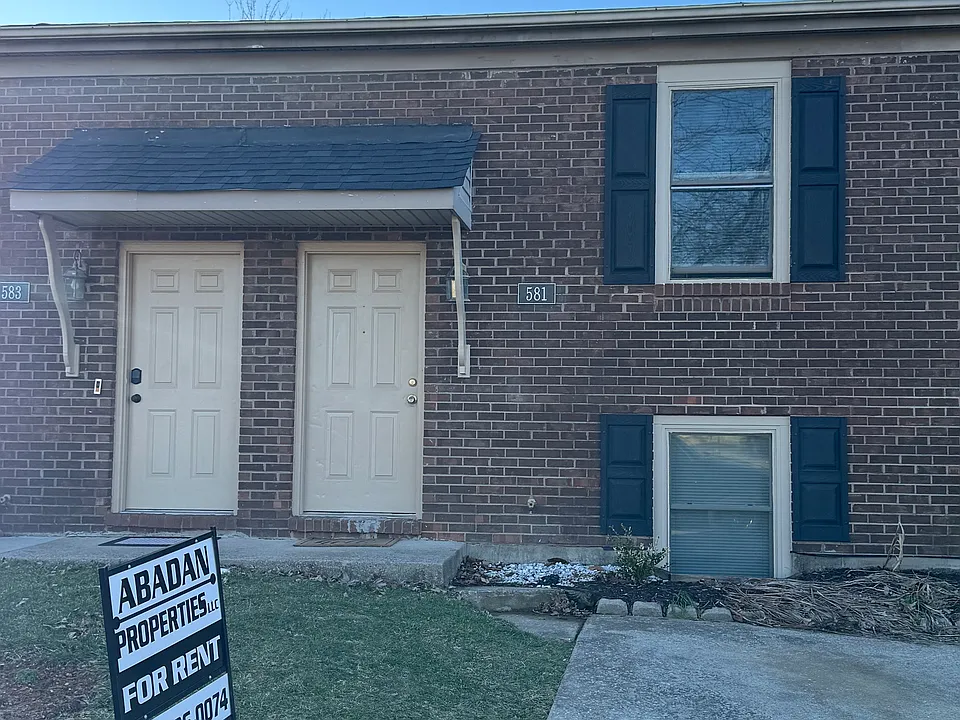 581 El Paseo Pl