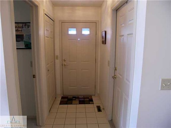 4th image of 1969 Searl Ct