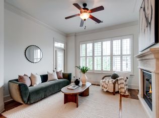 4120 Ridgefield Dr #402, Nashville, TN 37205