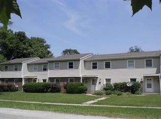 302-312 W Lincoln Ave, Chesterton, IN 46304