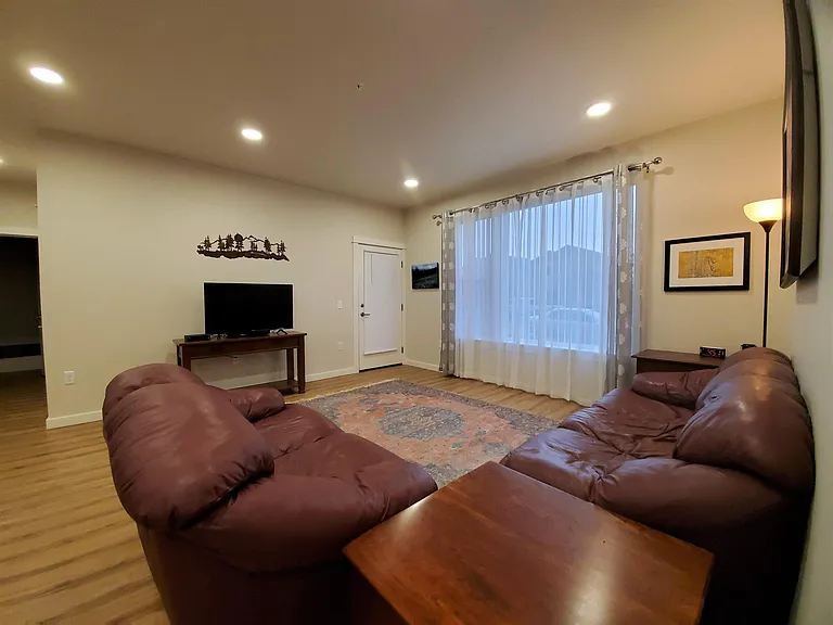 2222B Willow Dr #33 — Photo 6