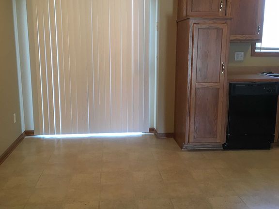 5th image of 1607 SW Highland Dr #20-C