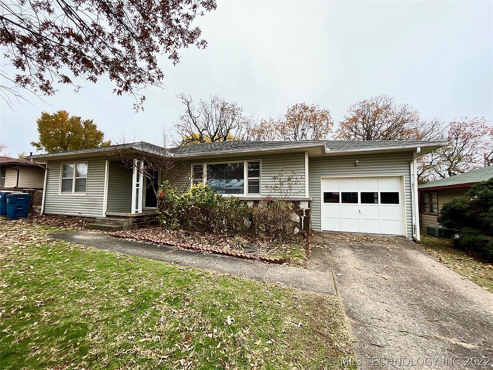 1st image of 1602 E Osage Ave