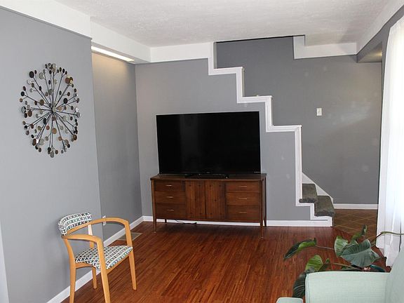 5th image of 1167 Coronado Ave