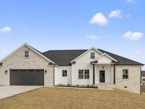 561 Harvest Ln, Harrodsburg, KY 40330