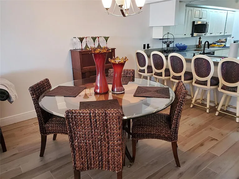6650 Sunset Way #220 — Photo 10