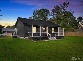 18 Cross St, Seaman, OH 45679