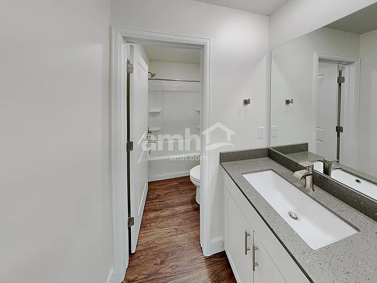 2624 W 3340 S — Photo 19