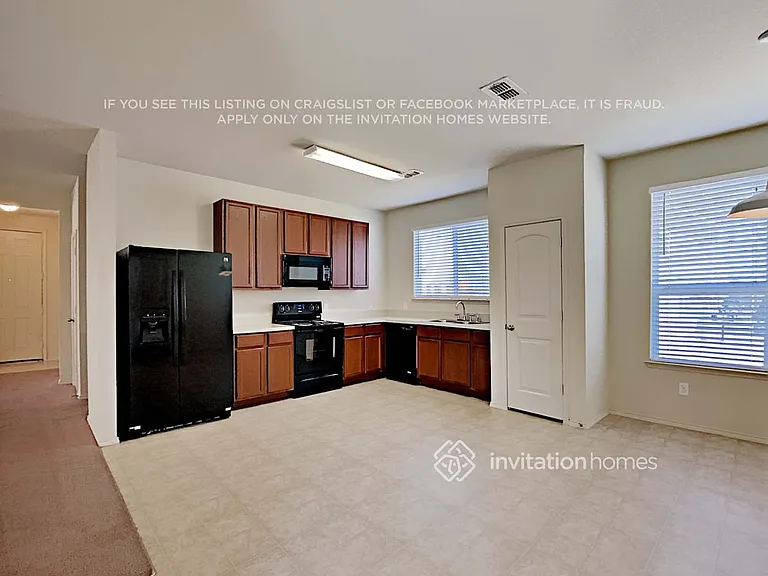 2316 Windsor Farms Dr — Photo 5