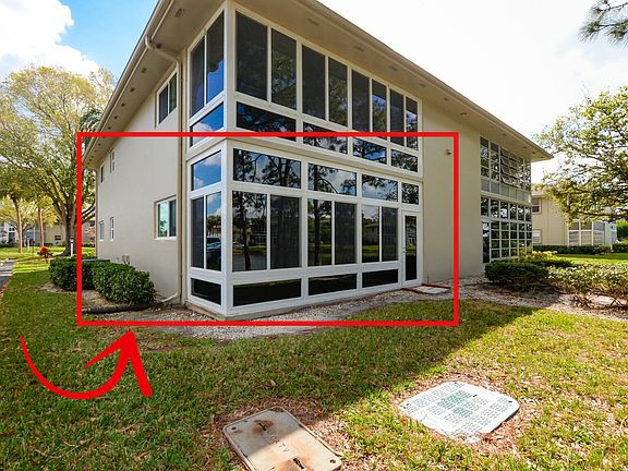 2nd image of 31 Lake Vista Trail #101