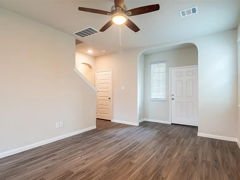 3707 Cub Dr — Photo 7