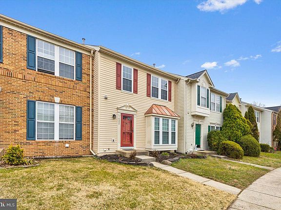 2nd image of 14352 Stonewater Ct