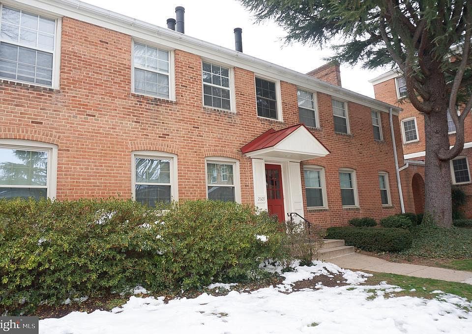 1st image of 2609 Arlington Blvd #56