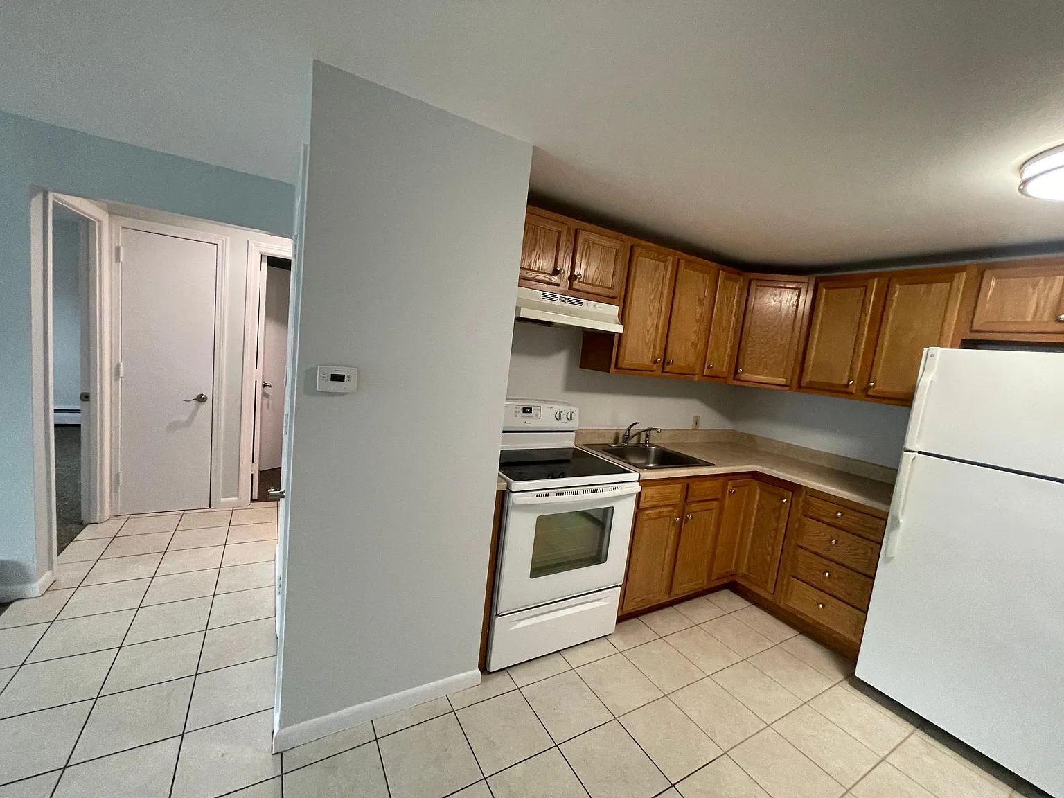 101 E Broadway — Photo 3