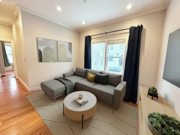 499-501 Sumner St #1, Boston, MA 02128