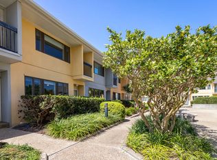 330 Concord St #TOWNHOUSE 4, Charleston, SC 29401