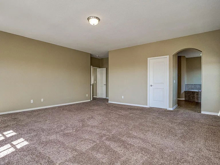 884 Black Arrow Dr — Photo 9