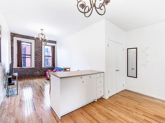 4th image of 307 W 153rd St APT 19