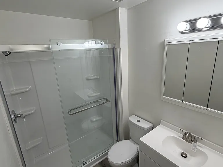 7 Hamlet Ct #A — Photo 11