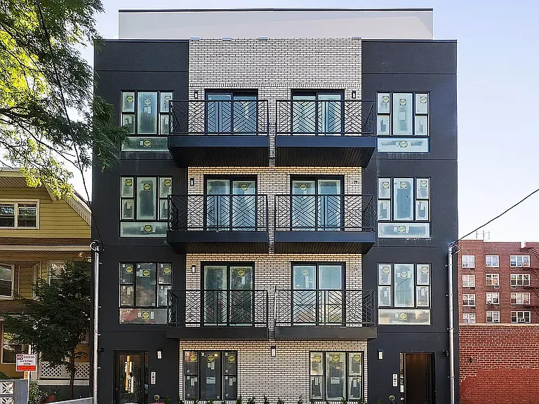 762 E 32nd St #3F — Photo 14