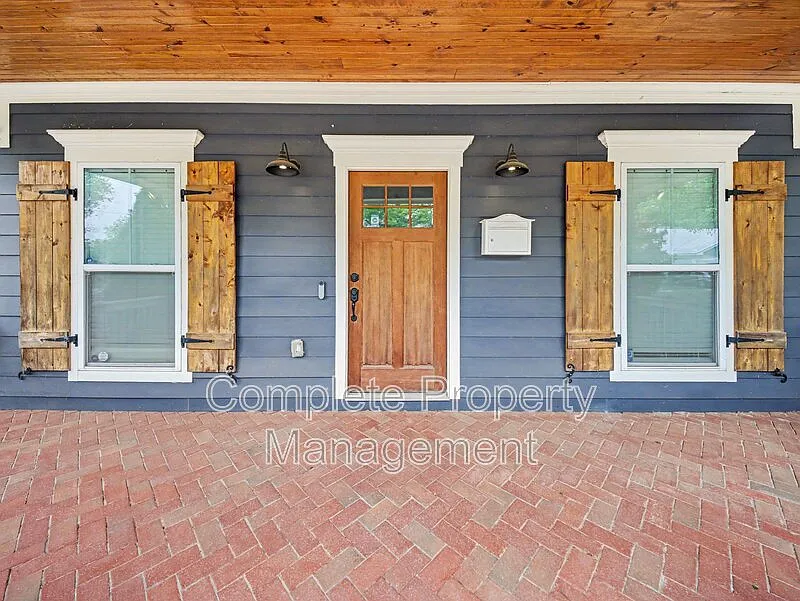 Building Photo - 4316 2nd Ave S