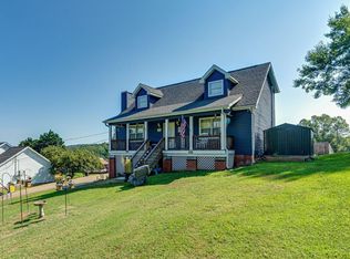 684 Debbie Ln, Ringgold, GA 30736