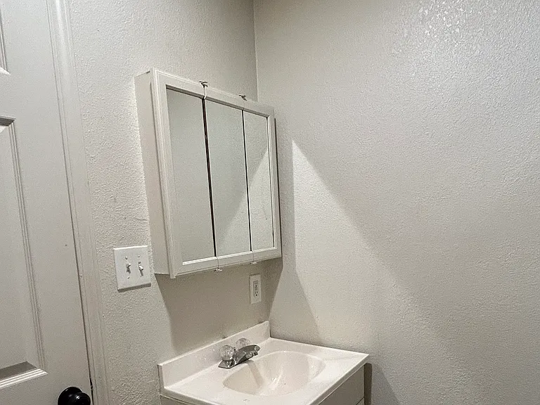 220 W Excelsior St #1 — Photo 12